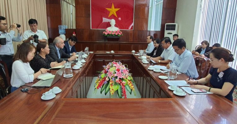IUC Asia and UN-Habitat visit pilot cities in Vietnam